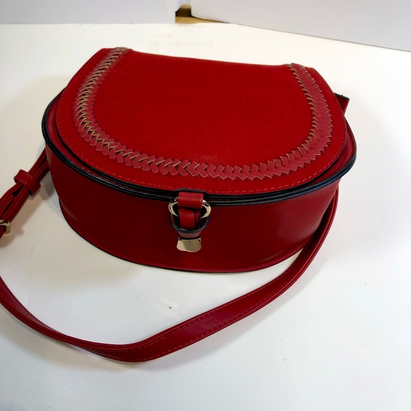 Women NWOT vegan leather crossbody bag designer inspired - Picture 6 of 9